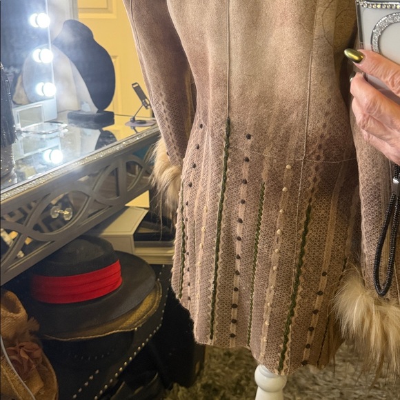 De Nicola Pelliccerice  tan, shearling genuine, vintage Fur Women's Coat Italy - Picture 11 of 12